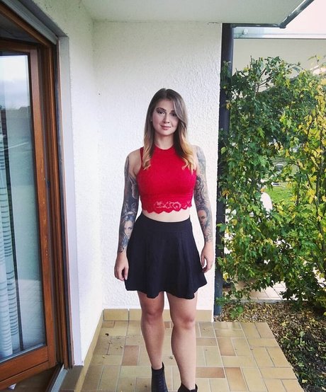 Lechl Sisters free pornstar galleries