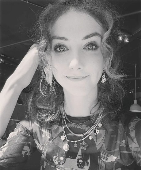 VisualSounds1 exclusive star pictures