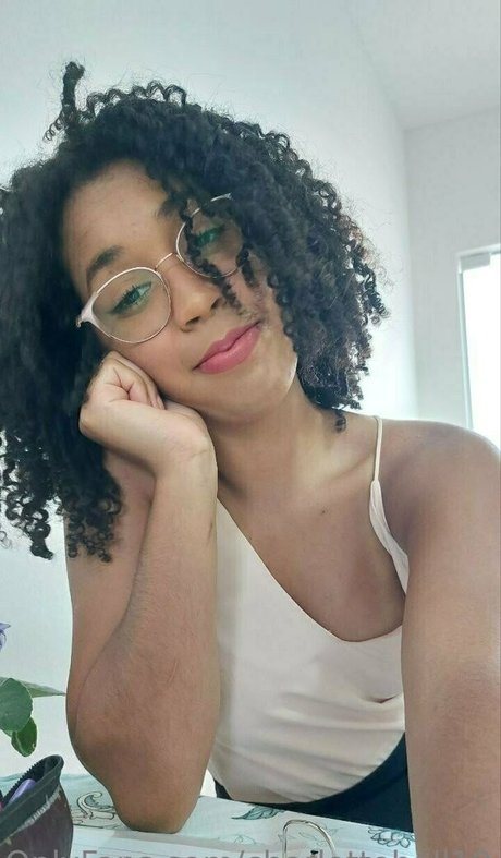 its charl0ttehall exclusive model galleries