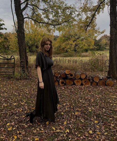 Xohalzy444 pornstar sexy img