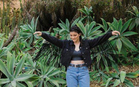 AnneMunition model exclusive photos