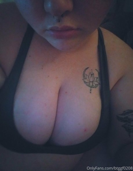 btggf0208 model pretty img