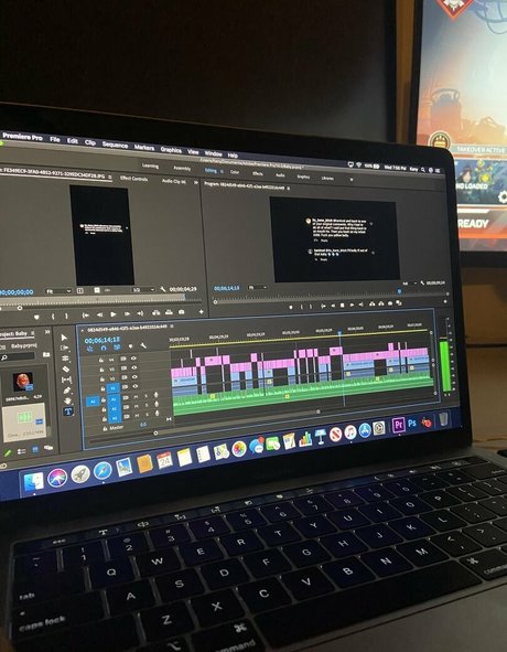 theultimatedeciever hot model picture