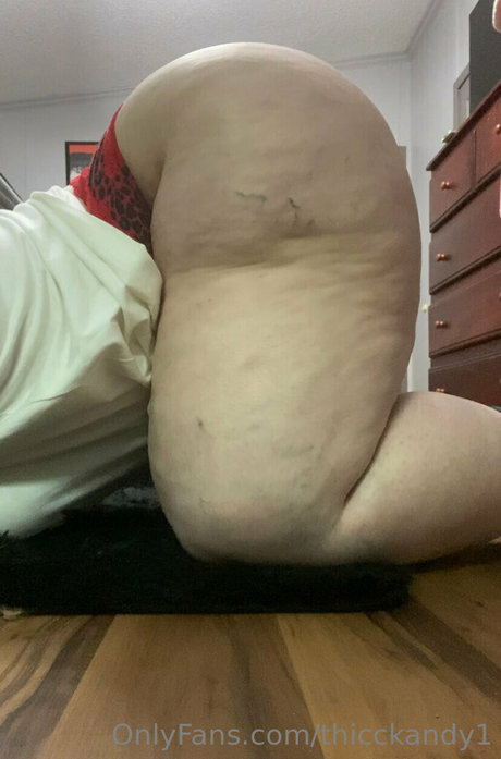 Thicckandy1 exclusive pornstar gallery