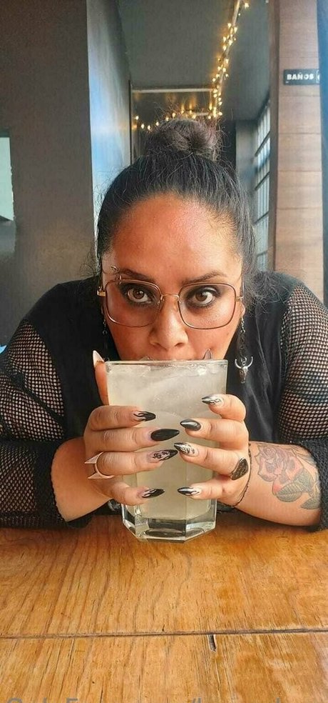 anabattory hd model photo