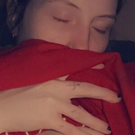 cherriesdrop pretty model gallery