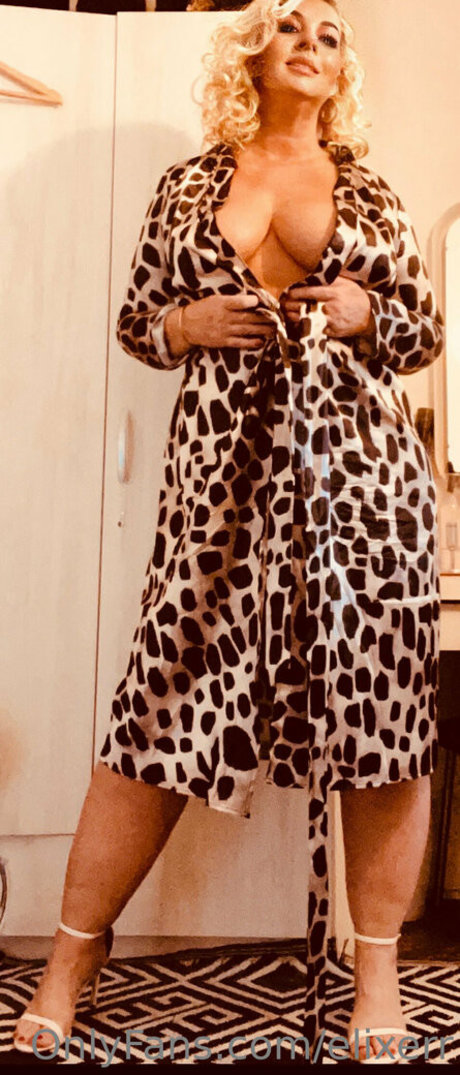 elixerr star pornographic gallery