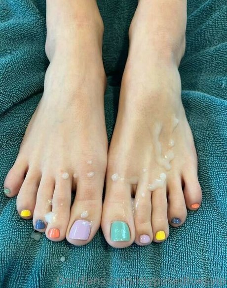 myposedtoes pornstar exclusive pic