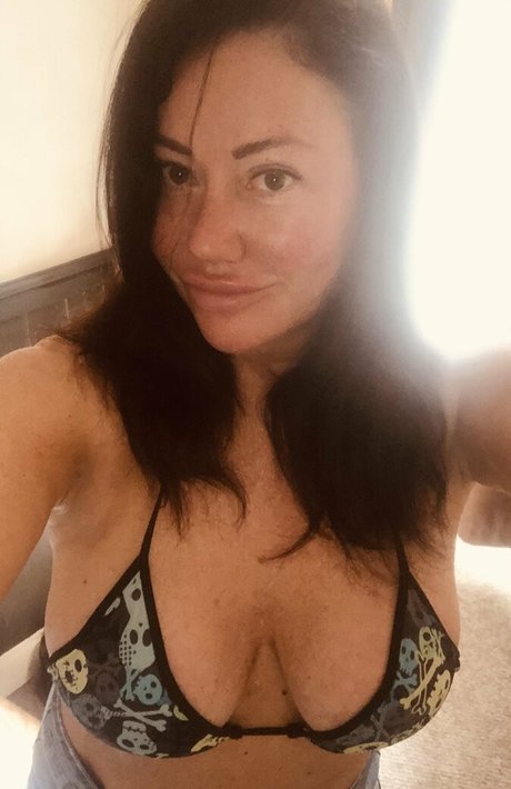 mslisaappleton model nude image