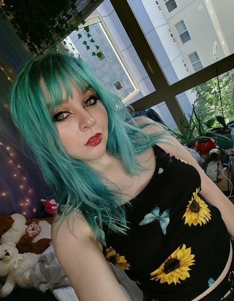 babe bellefree art model photos