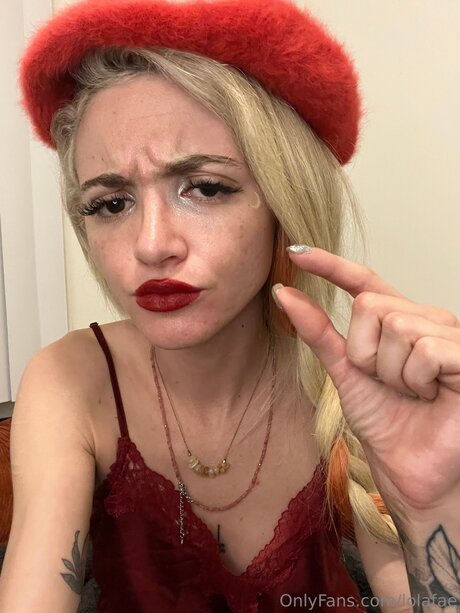 lolafae model adult gallery