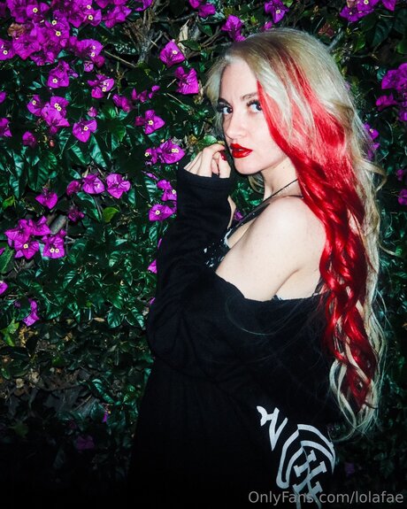 lolafae sex actress images