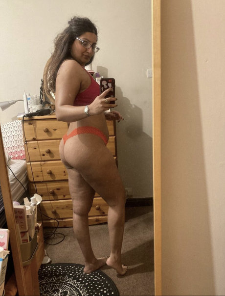 Gujubear nudes actress picture