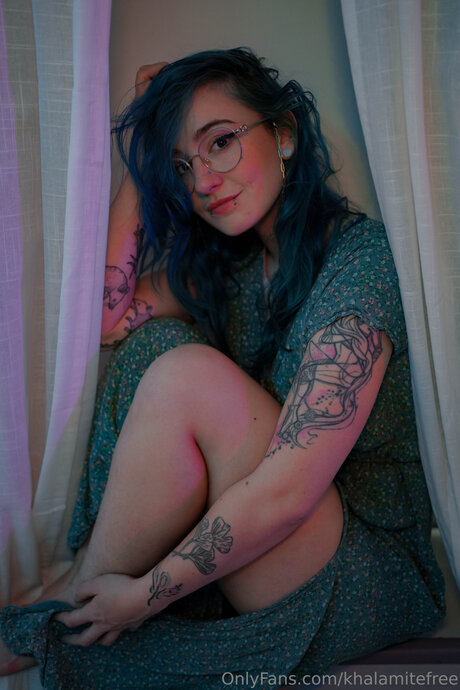 khalamitefree nude pornstar image