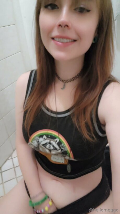 hellomeggo hot actress pics