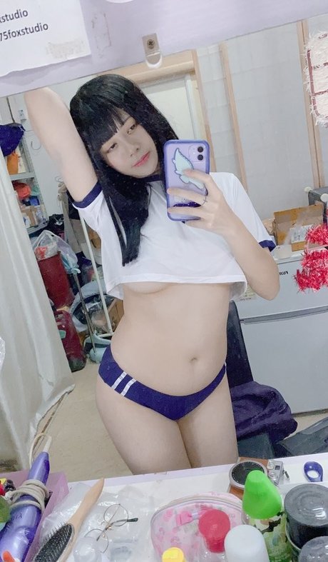 Hieey nude pornstar photos