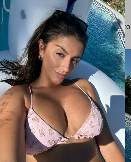 Fati Vazquez erotic model photo