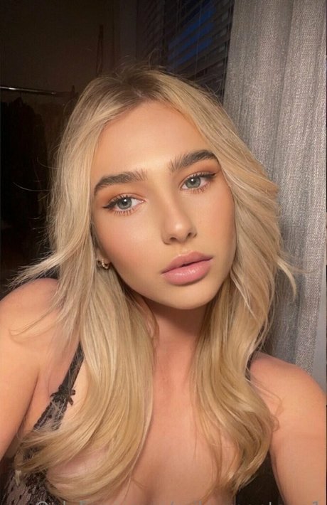 mileymontana1 sexy pornstar picture