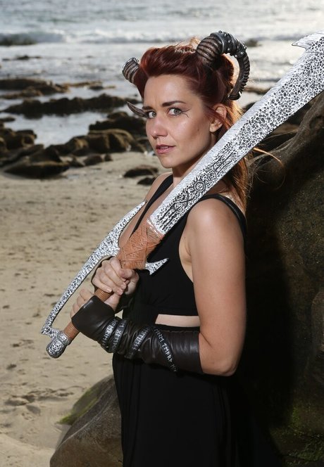 Elizabeth Zharoff art pornstar pictures