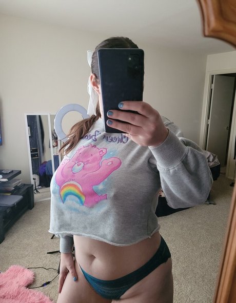 Yourbakedbabe top model pictures