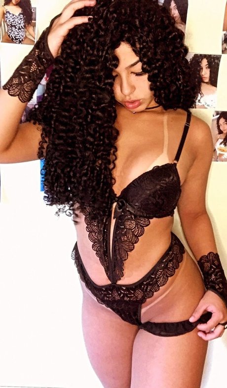 Mirian Gabriela nudes pornstar pics