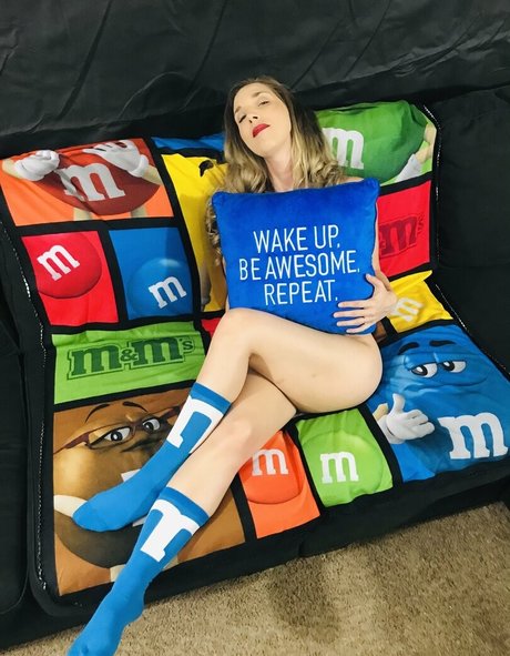 leeshalynne exclusive actress image