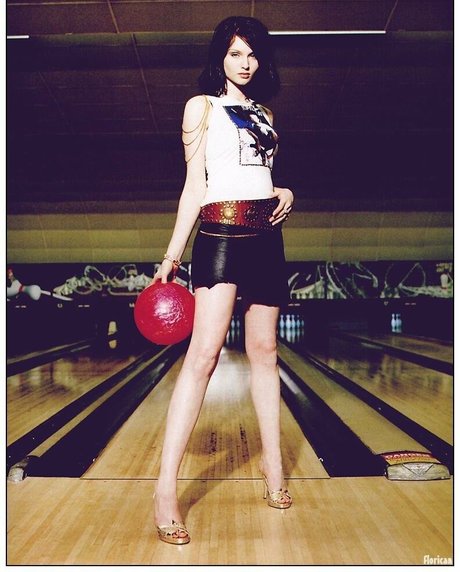 Sophie Ellis Bextor pornstar top image