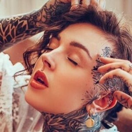 Jessica Surch top actress pictures