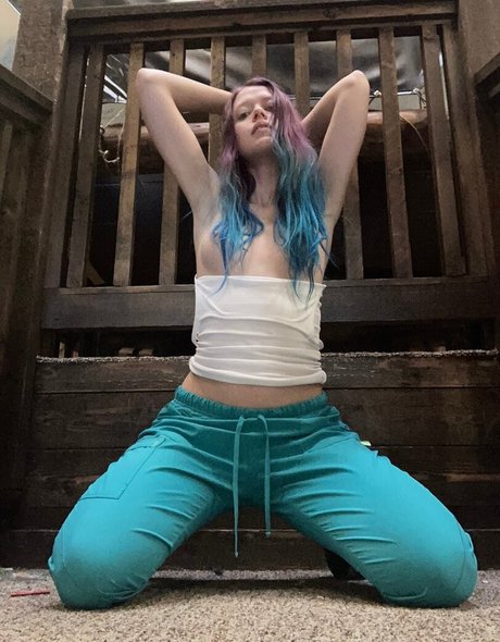 Cynda Mcelvana model naked pictures