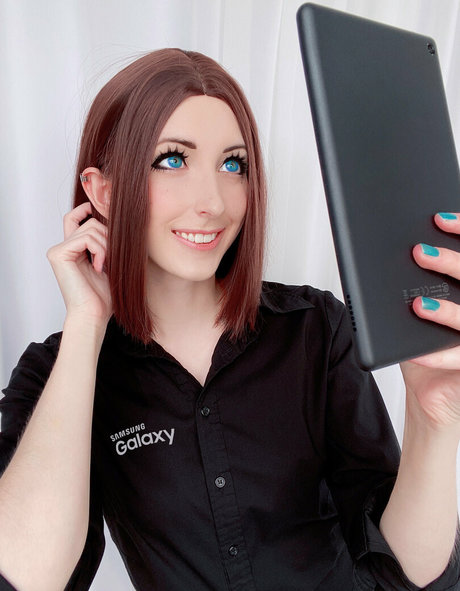 evvils beautiful pornstar pic