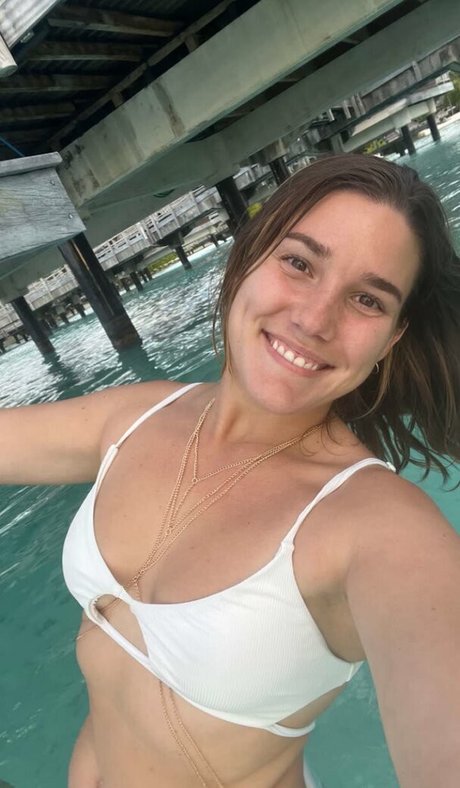 Milanka Bee Milanka bee model adult pics