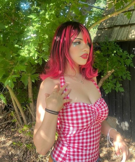 Tamakid nudes model pic