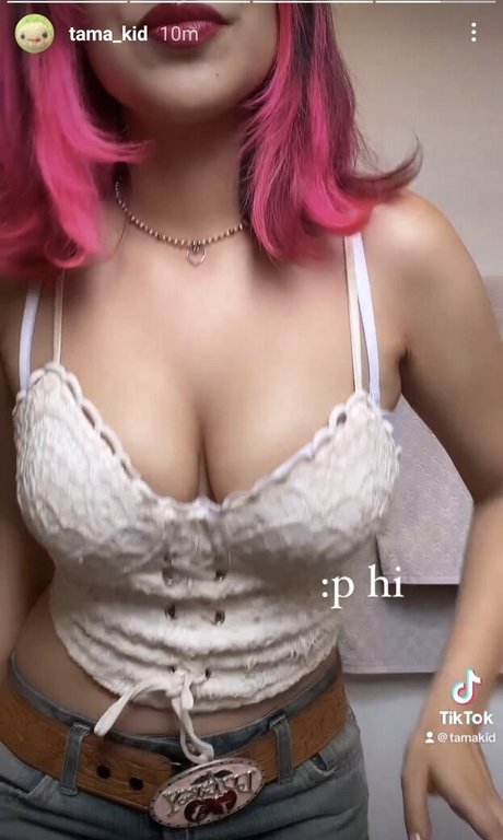 Tamakid star sexy photos