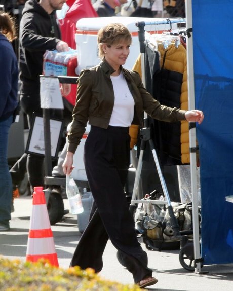 Evangeline Lilly model nice image