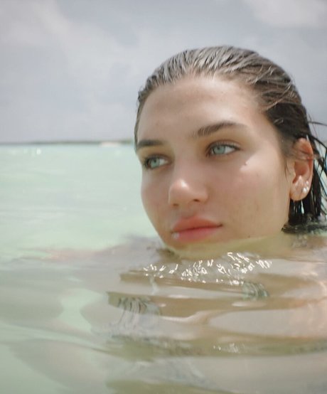 Madison Lewis sex actress pictures