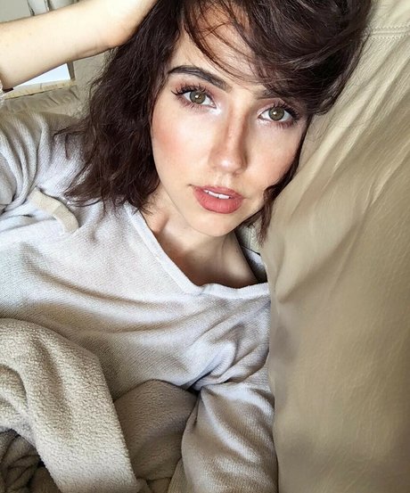 breebunn pretty actress pics