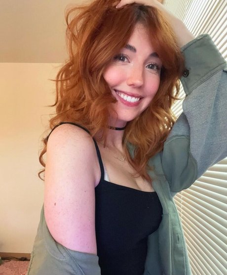 breebunn naked actress pics