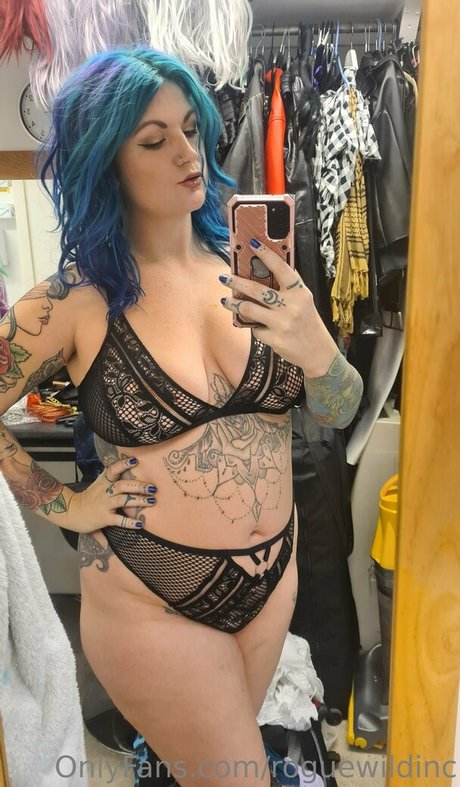 roguewildinc naked pornstar photo