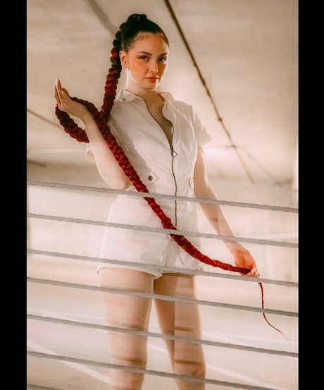 Quantum ASMR pornstar pretty image