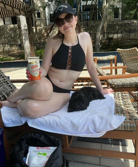 Quantum ASMR adult model pics