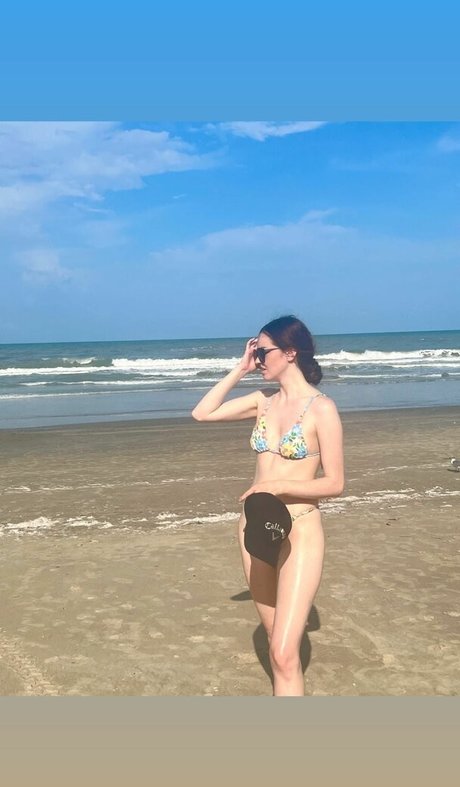 Quantum ASMR nudes actress images