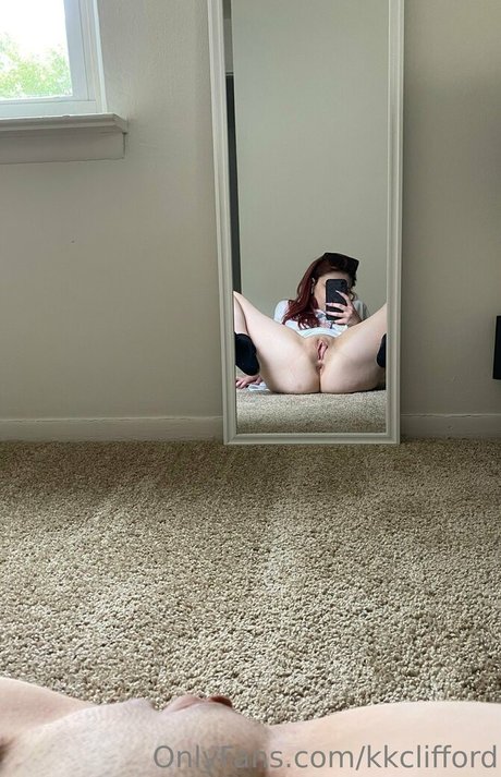 kkclifford star nude pic