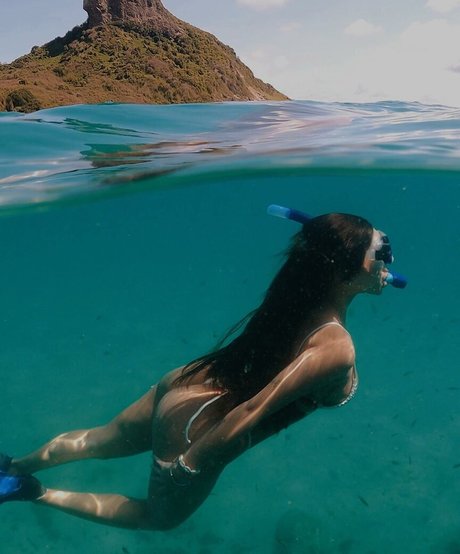 Yris Araujo nude actress img