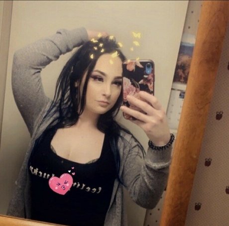 Kepitasecrett adult model picture