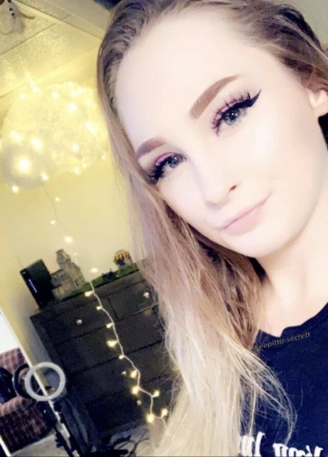 Kepitasecrett model pornographic archive