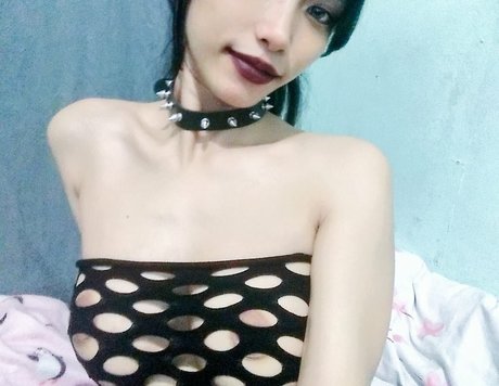 Nyaow Mai pornographic model image