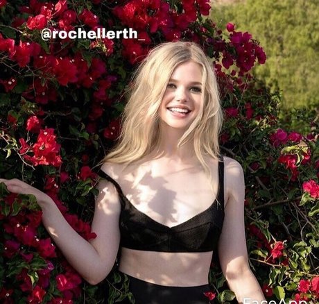 Teagan Croft model nudes pics