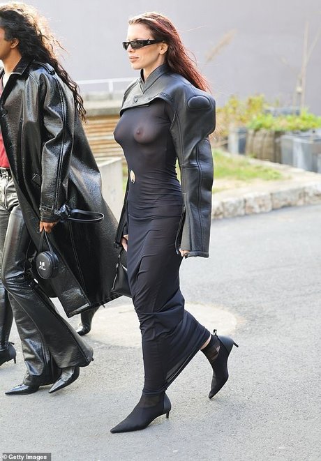 Julia Fox pornstar high quality images