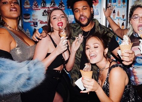 Julia Fox model sex img