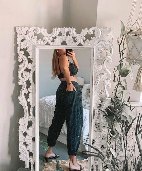 Madison Mclachlan model sex pics